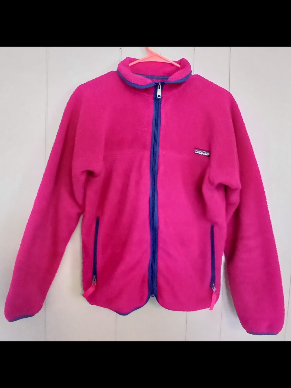 Patagonia Kids Bright Pink Full-Zip Fleece Jacket with Blue Trim